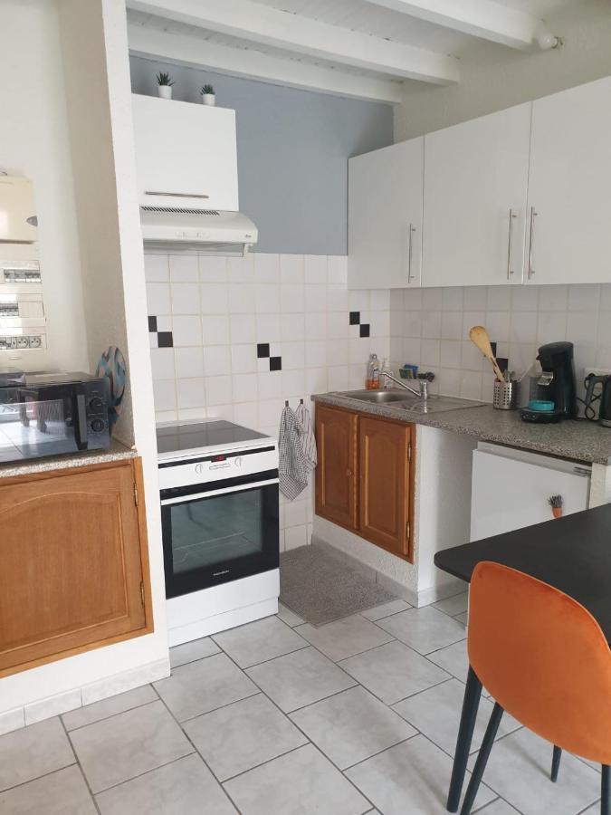 Studio Tout Confort Centre Ville - Balcon, Clim, Tv, Wifi Mazan Exterior photo