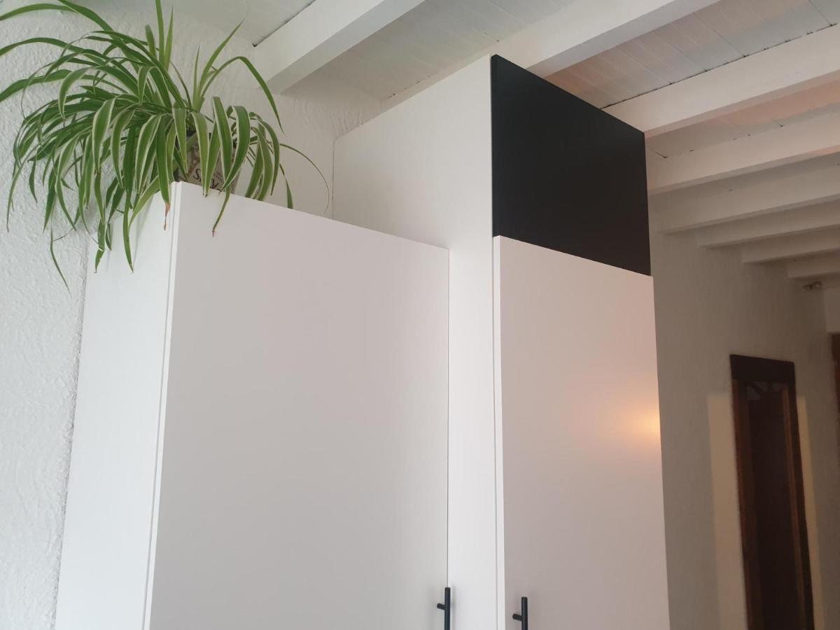 Studio Tout Confort Centre Ville - Balcon, Clim, Tv, Wifi Mazan Exterior photo